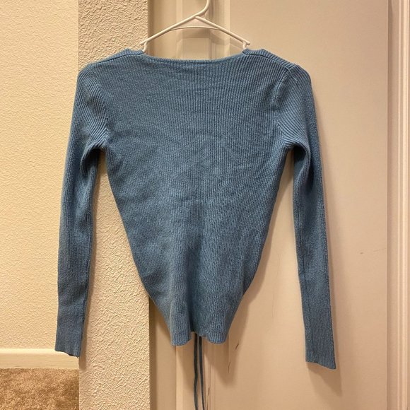 Blue Ruched Drawstring Front Crop Top - Picture 2 of 3
